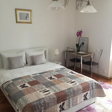Marcy Studio Apartment Bucharest Exterior photo